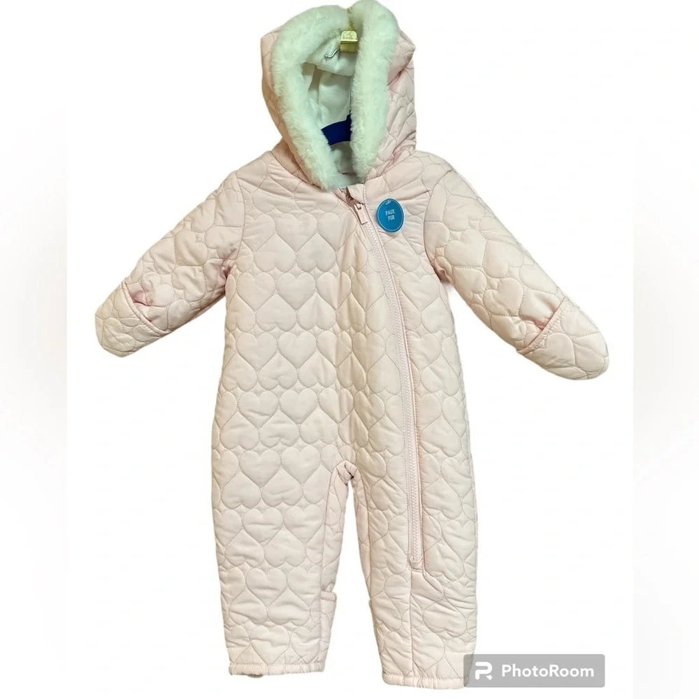 Carter’s Pink Hooded Snowsuit Full Front Zipper 6-9 Months NWT